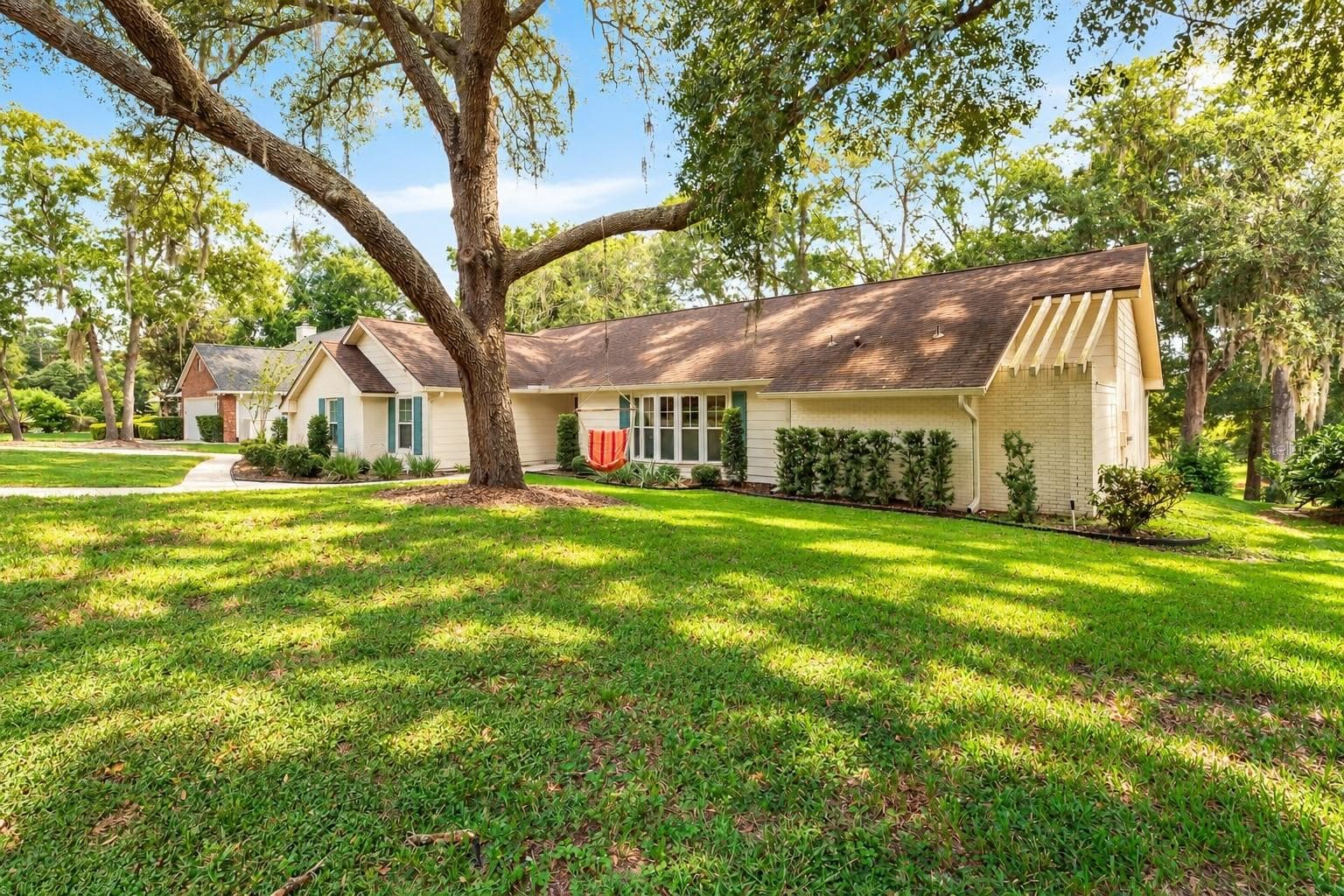 Single Family Residence at 2001 HIDDEN PINE LN, APOPKA, photo 5 of 53