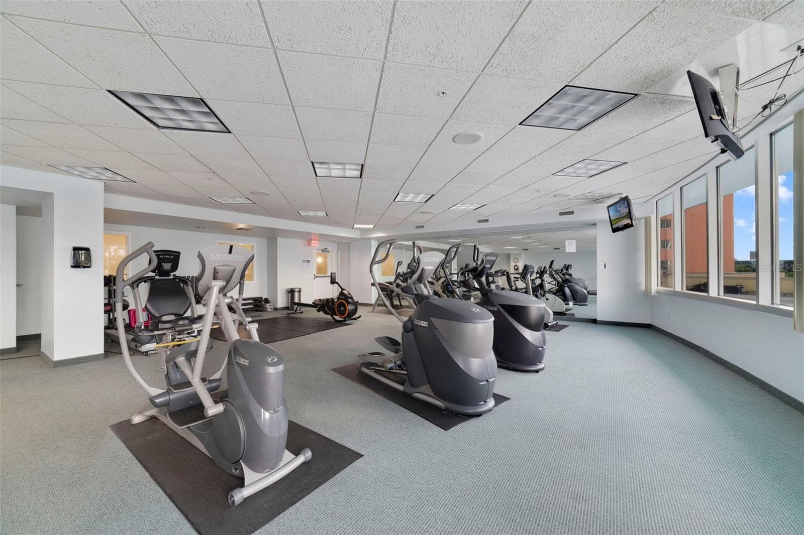 Fitness Center #2 - 322 E CENTRAL BLVD #811, ORLANDO