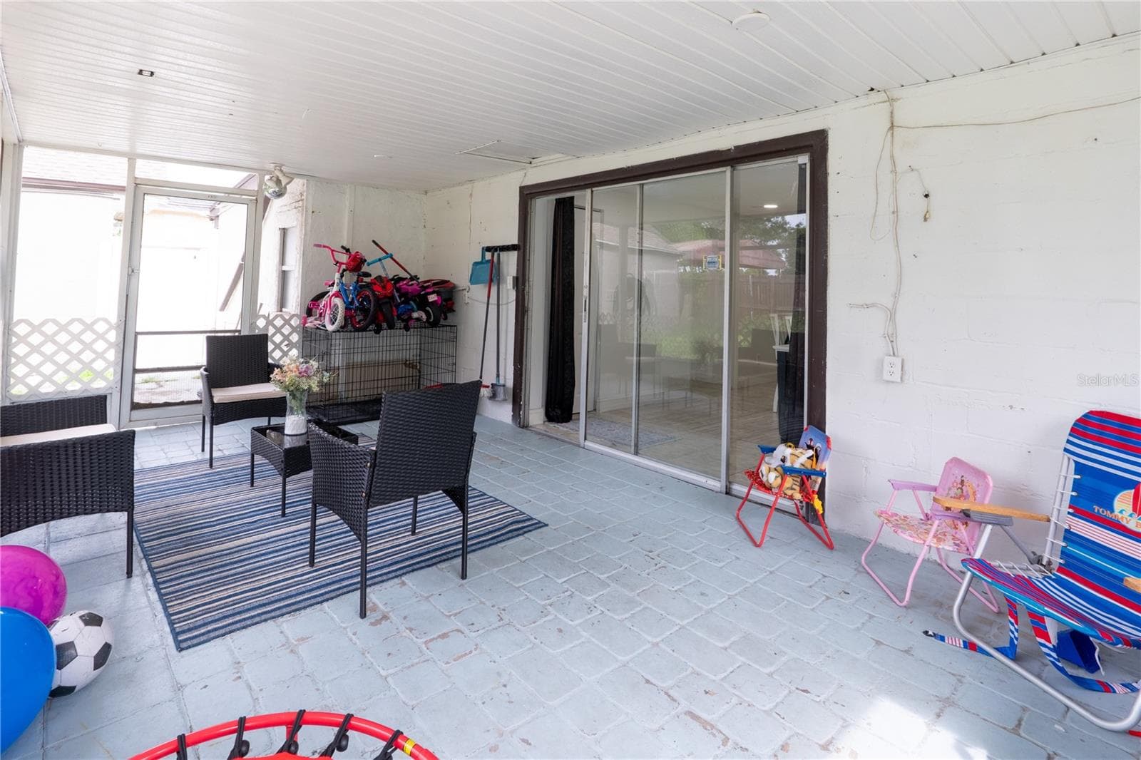 Single Family Residence at 8819 W BROAD ST, TAMPA, photo 14 of 24