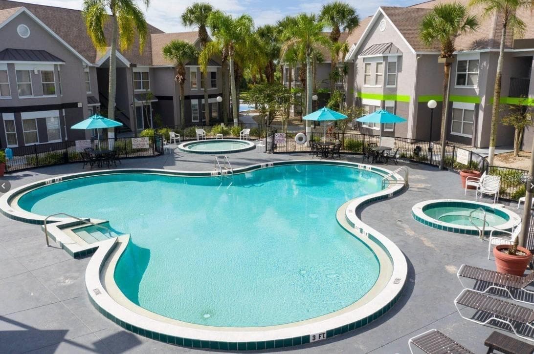 Condo - Hotel at 3100 PARKWAY BLVD #730, KISSIMMEE, photo 14 of 22