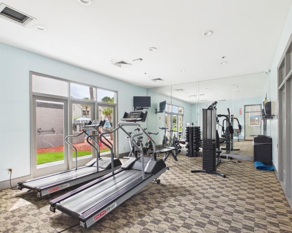 Condo - Hotel at 3100 PARKWAY BLVD #730, KISSIMMEE, photo 15 of 22