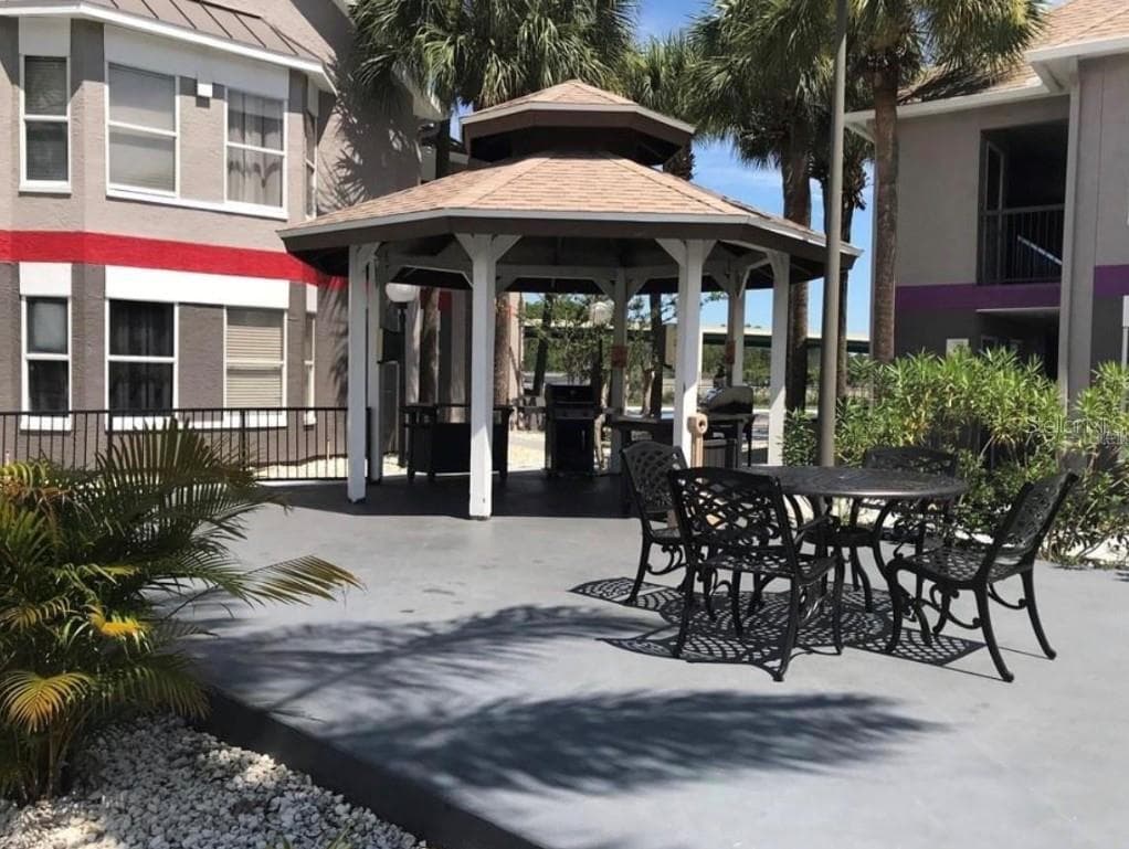 Condo - Hotel at 3100 PARKWAY BLVD #730, KISSIMMEE, photo 18 of 22