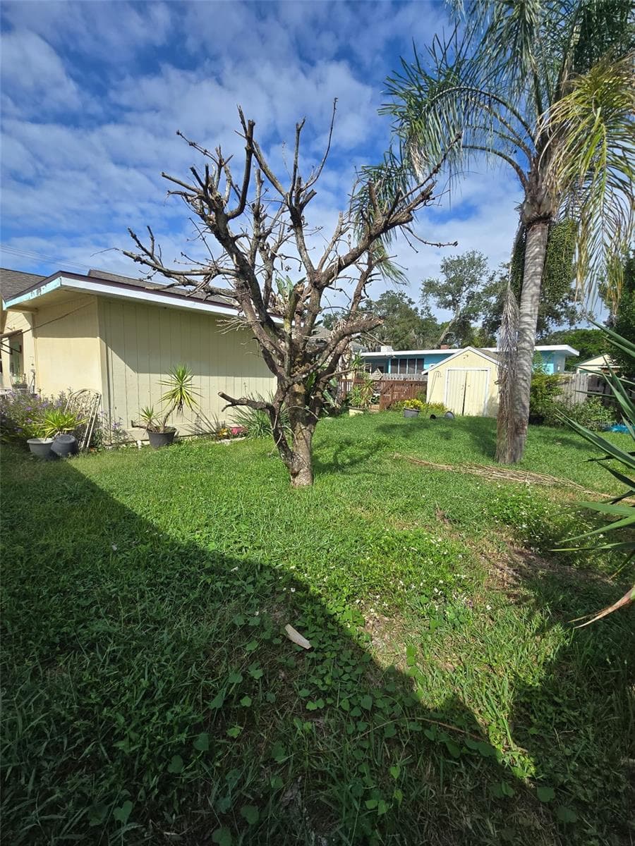 Single Family Residence at 165 15TH ST, HOLLY HILL, photo 25 of 26
