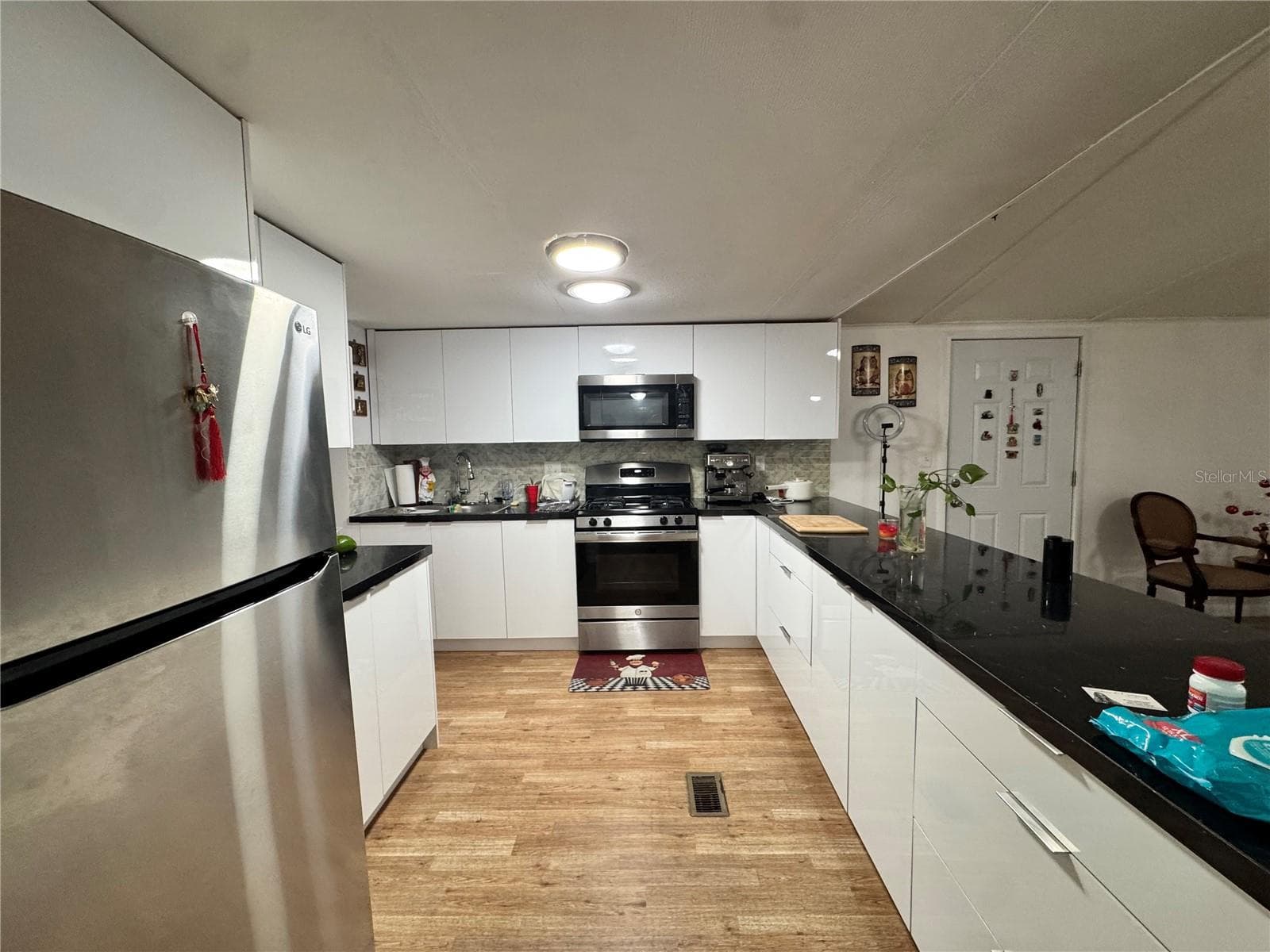 Single Family Residence at 1710 7TH ST SW #50, RUSKIN, photo 7 of 42