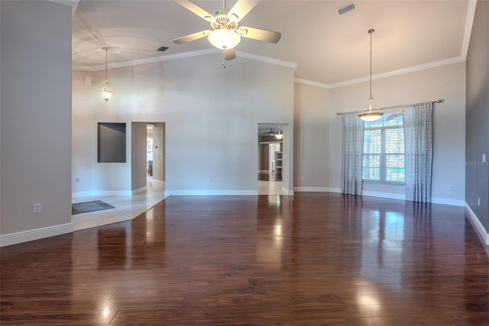 Single Family Residence at 316 SE 36 LN, OCALA, photo 7 of 73