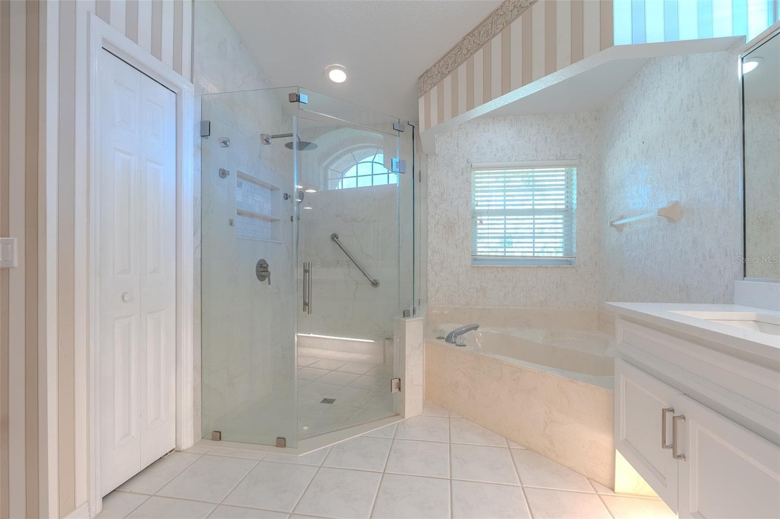 Single Family Residence at 316 SE 36 LN, OCALA, photo 40 of 73