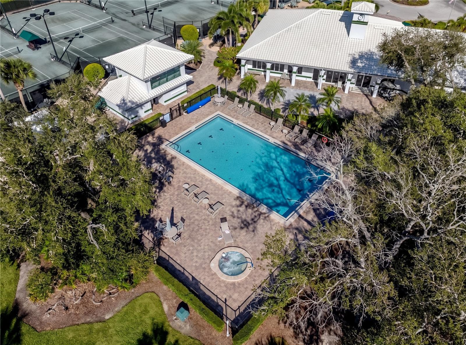 Condominium at 1848 LANCASHIRE DR #1848, VENICE, photo 52 of 56