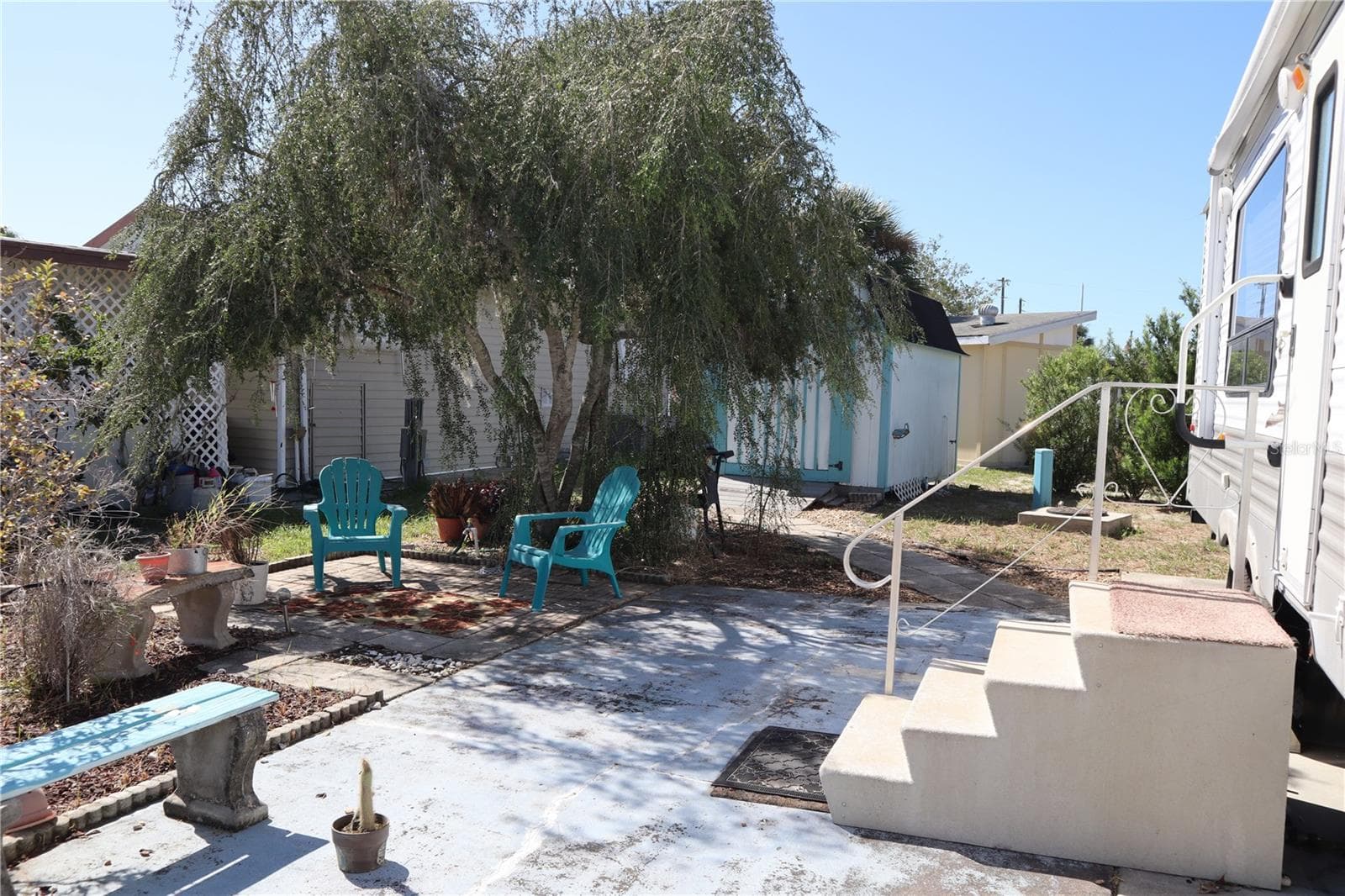Manufactured Home at 9431 COUGAR DR, WEEKI WACHEE, photo 12 of 23