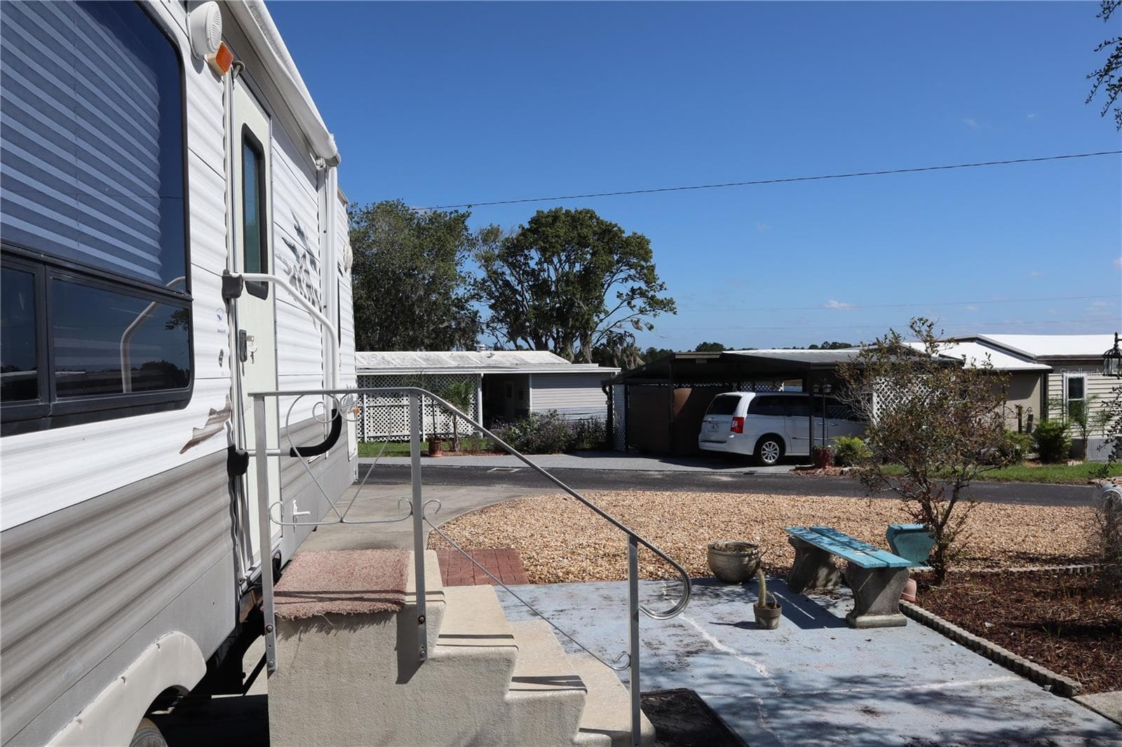 Manufactured Home at 9431 COUGAR DR, WEEKI WACHEE, photo 14 of 23