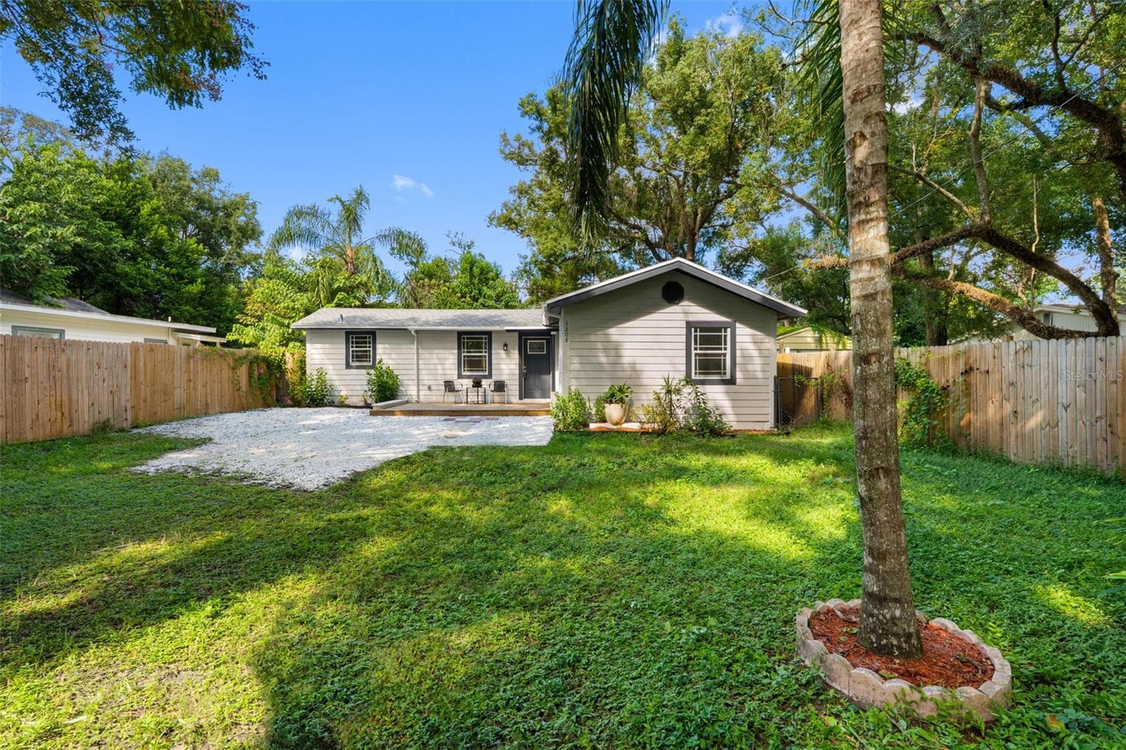 Single Family Residence at 1208 E CHILKOOT AVE, TAMPA, photo 3 of 32