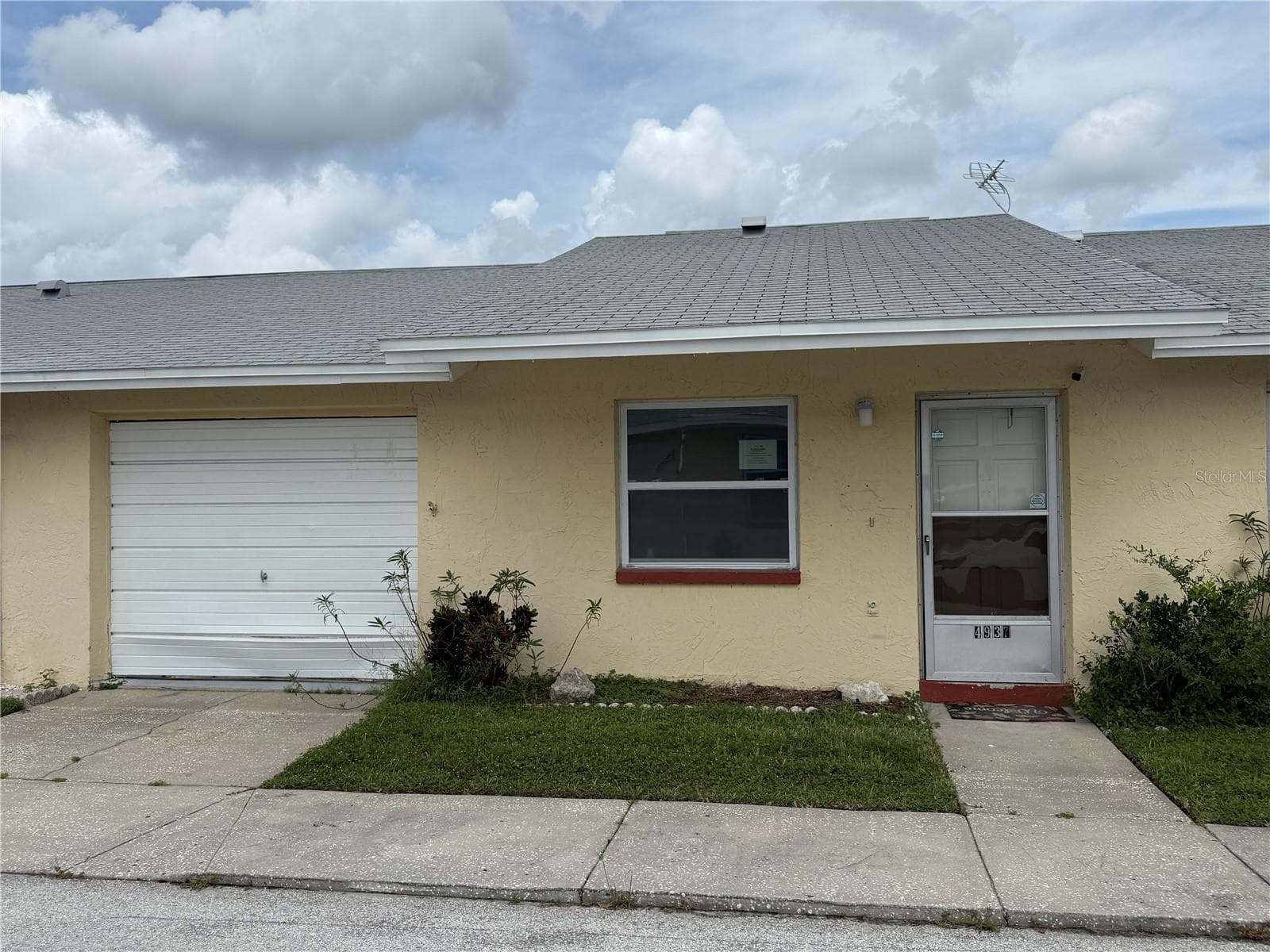 Villa at 4937 HAZNER ST, NEW PORT RICHEY, photo 2 of 15