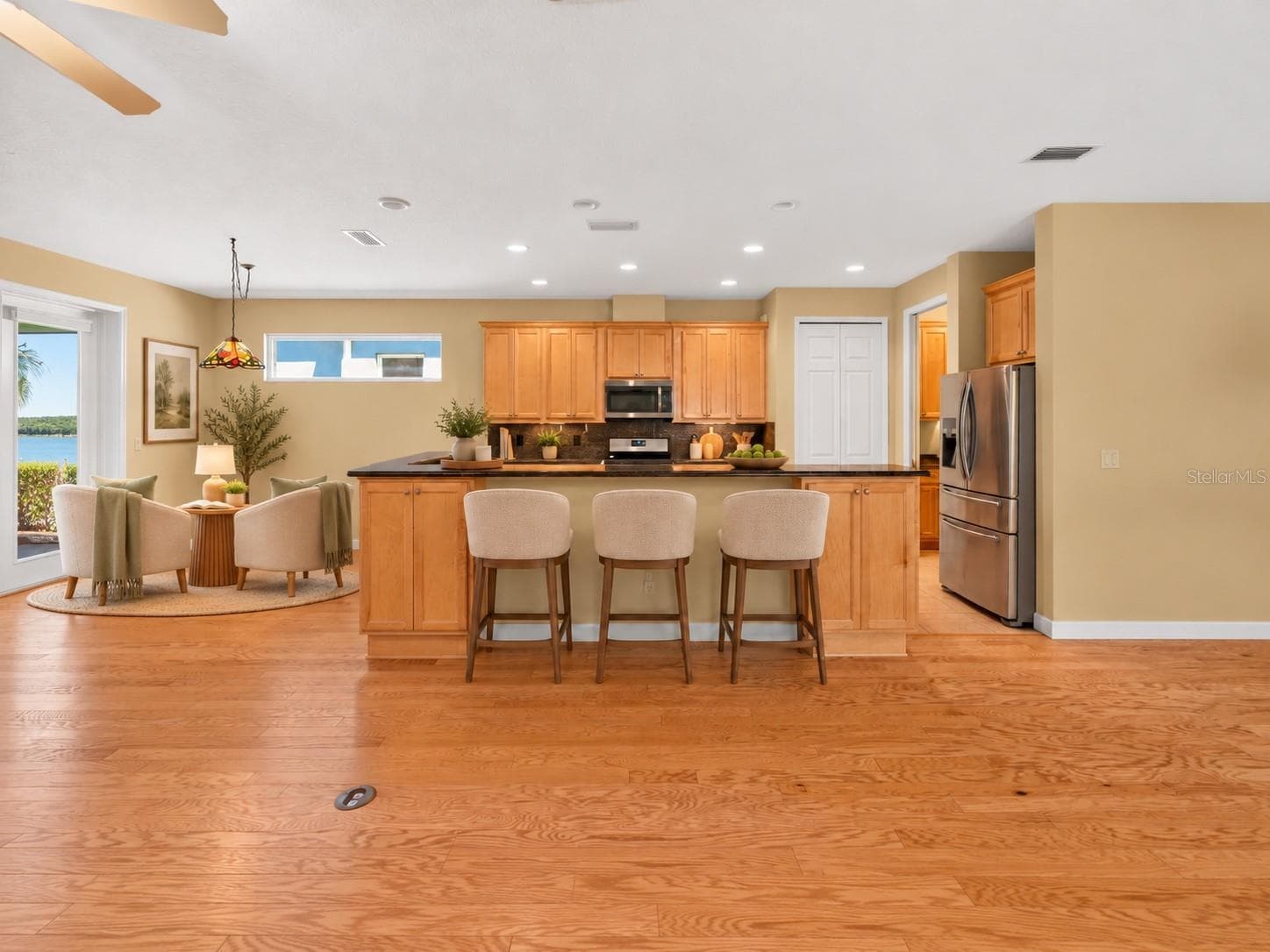 Single Family Residence at 8301 BRIDGEPORT BAY CIR, MOUNT DORA, photo 6 of 31