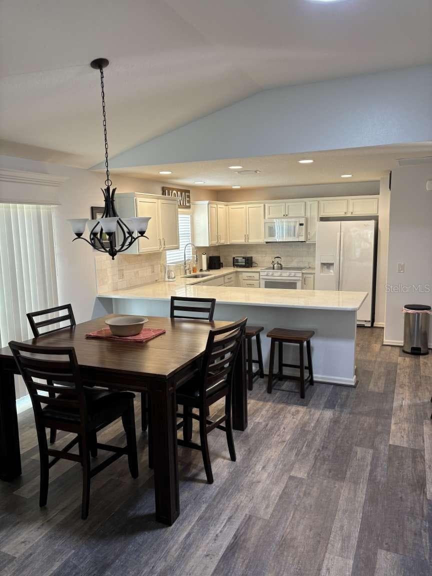 Villa at 1067 CARVER CT, THE VILLAGES, photo 15 of 69