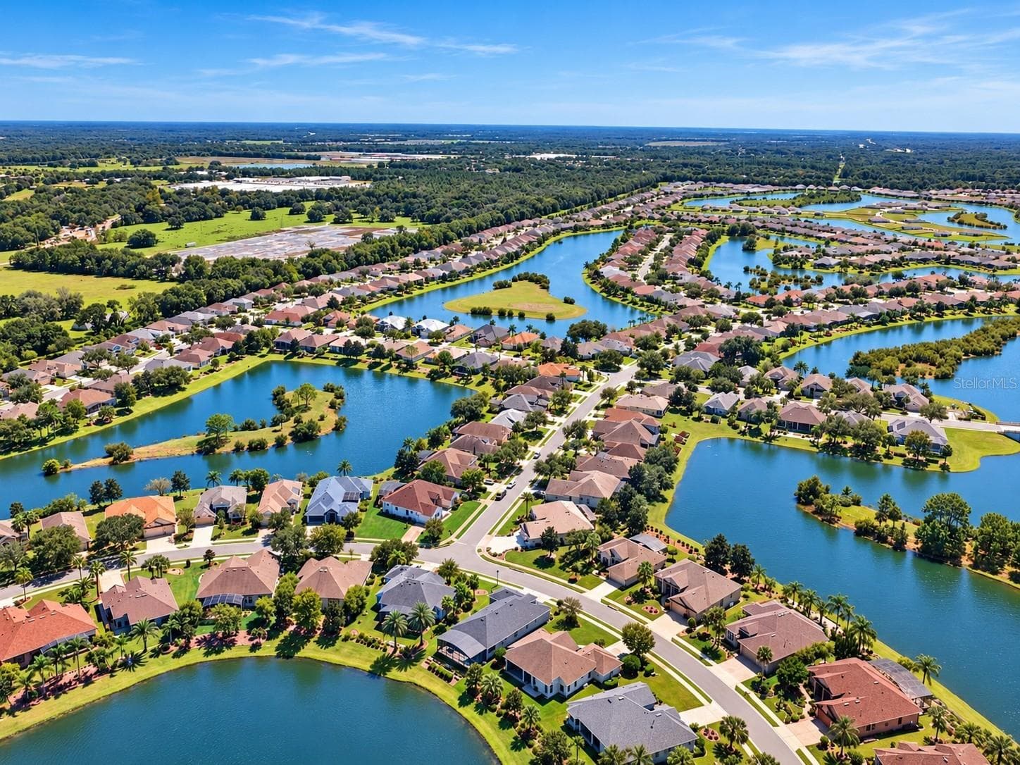 Single Family Residence at 8301 BRIDGEPORT BAY CIR, MOUNT DORA, photo 28 of 31