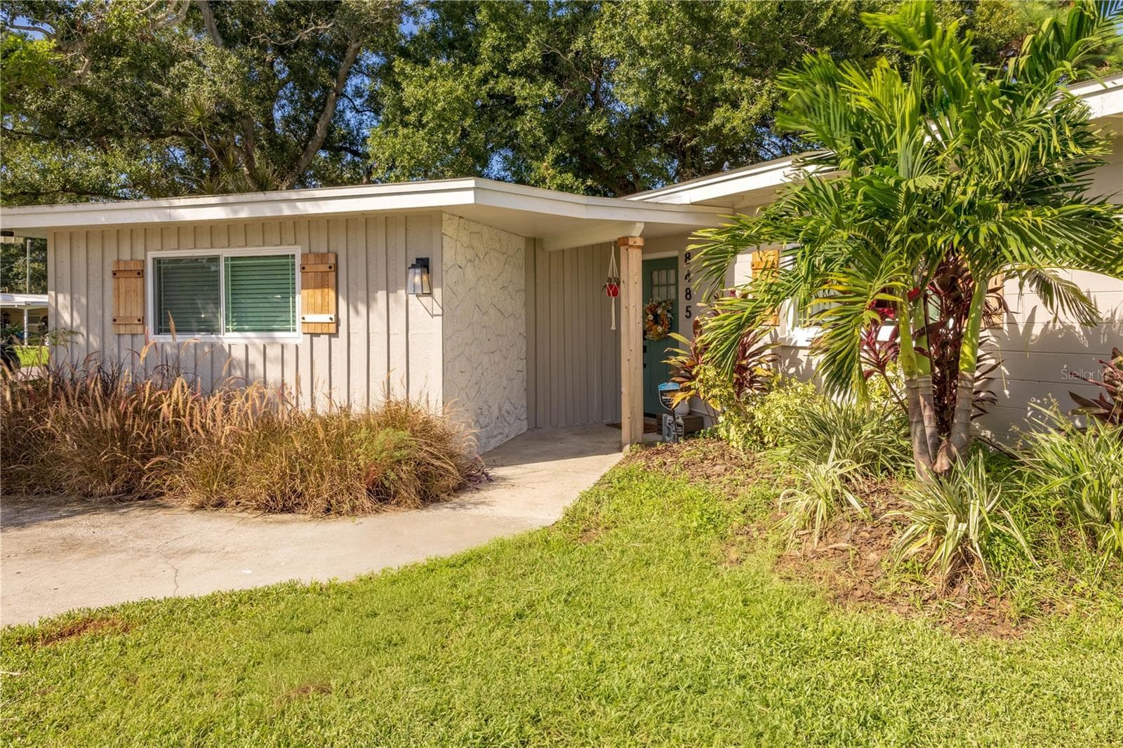 Single Family Residence at 8485 PELICAN LN, SEMINOLE, photo 2 of 23