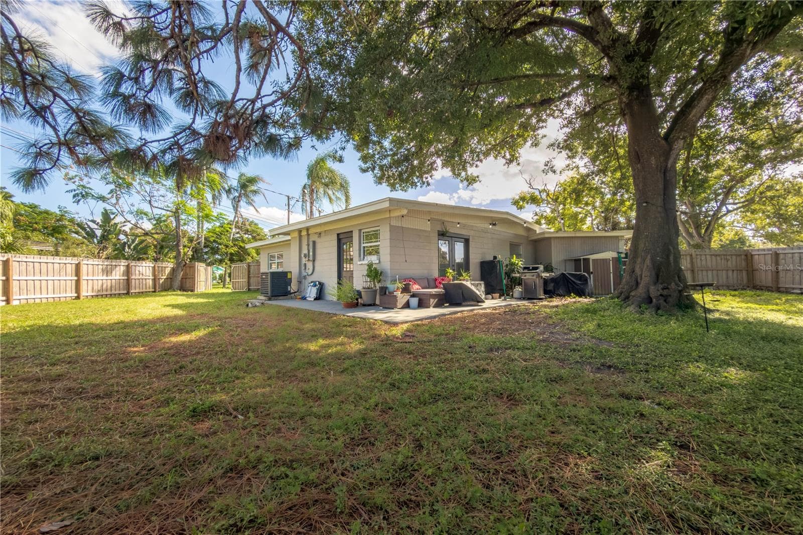 Single Family Residence at 8485 PELICAN LN, SEMINOLE, photo 22 of 23