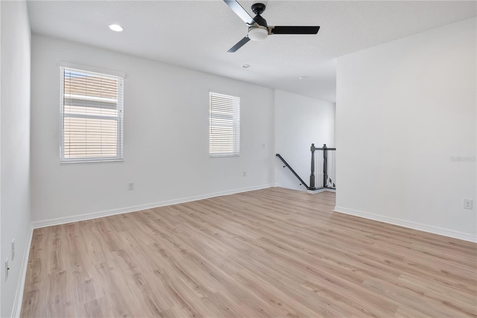 Single Family Residence at 15066 MARBLED GODWIT DR, WINTER GARDEN, photo 17 of 77