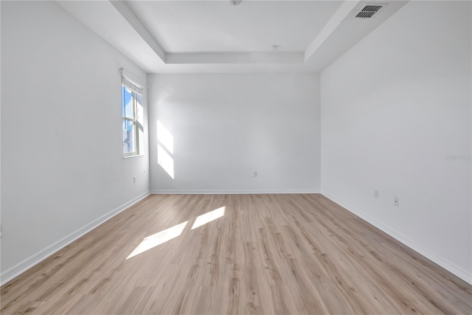 Single Family Residence at 15066 MARBLED GODWIT DR, WINTER GARDEN, photo 20 of 77