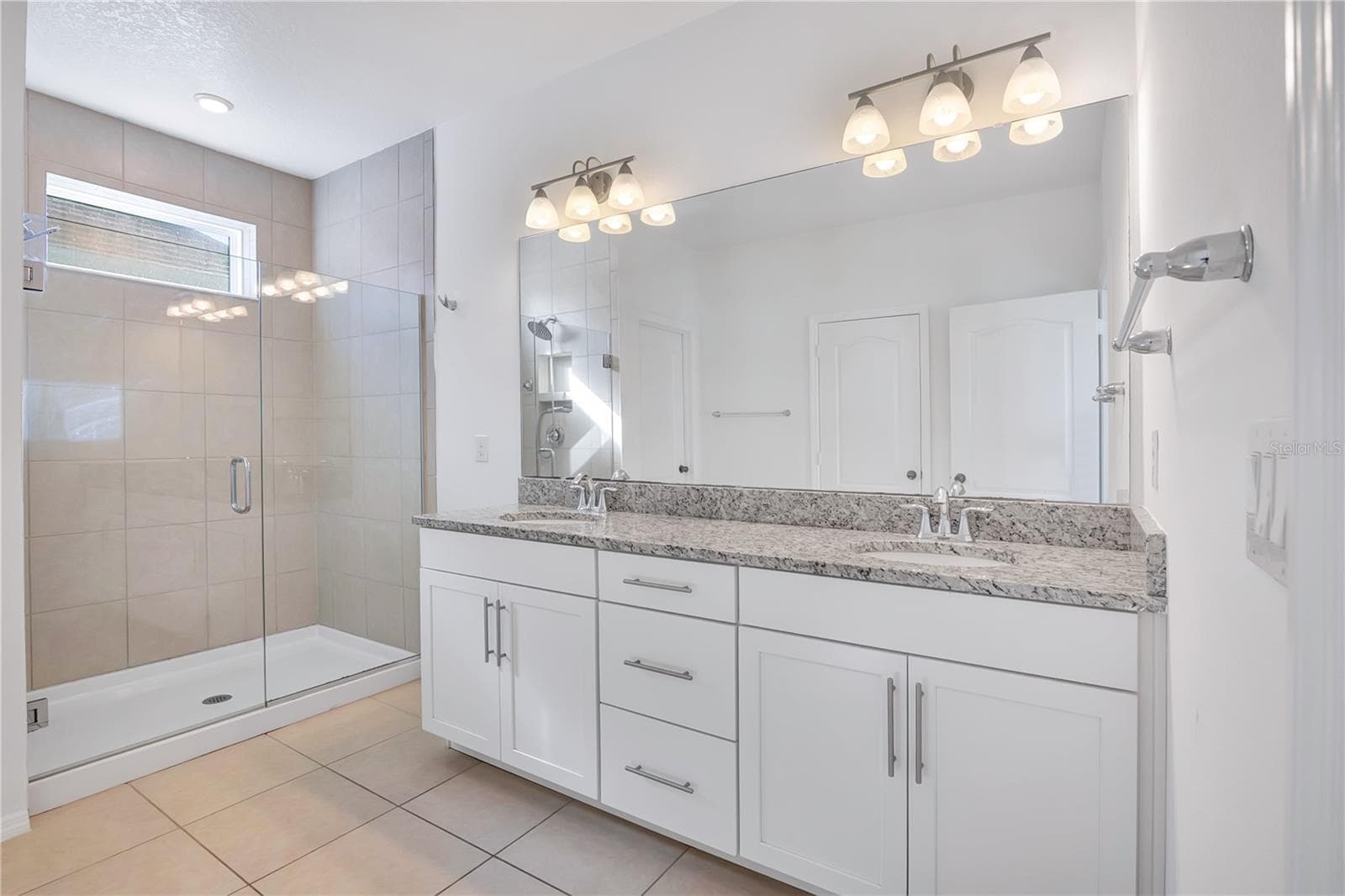 Single Family Residence at 15066 MARBLED GODWIT DR, WINTER GARDEN, photo 22 of 77