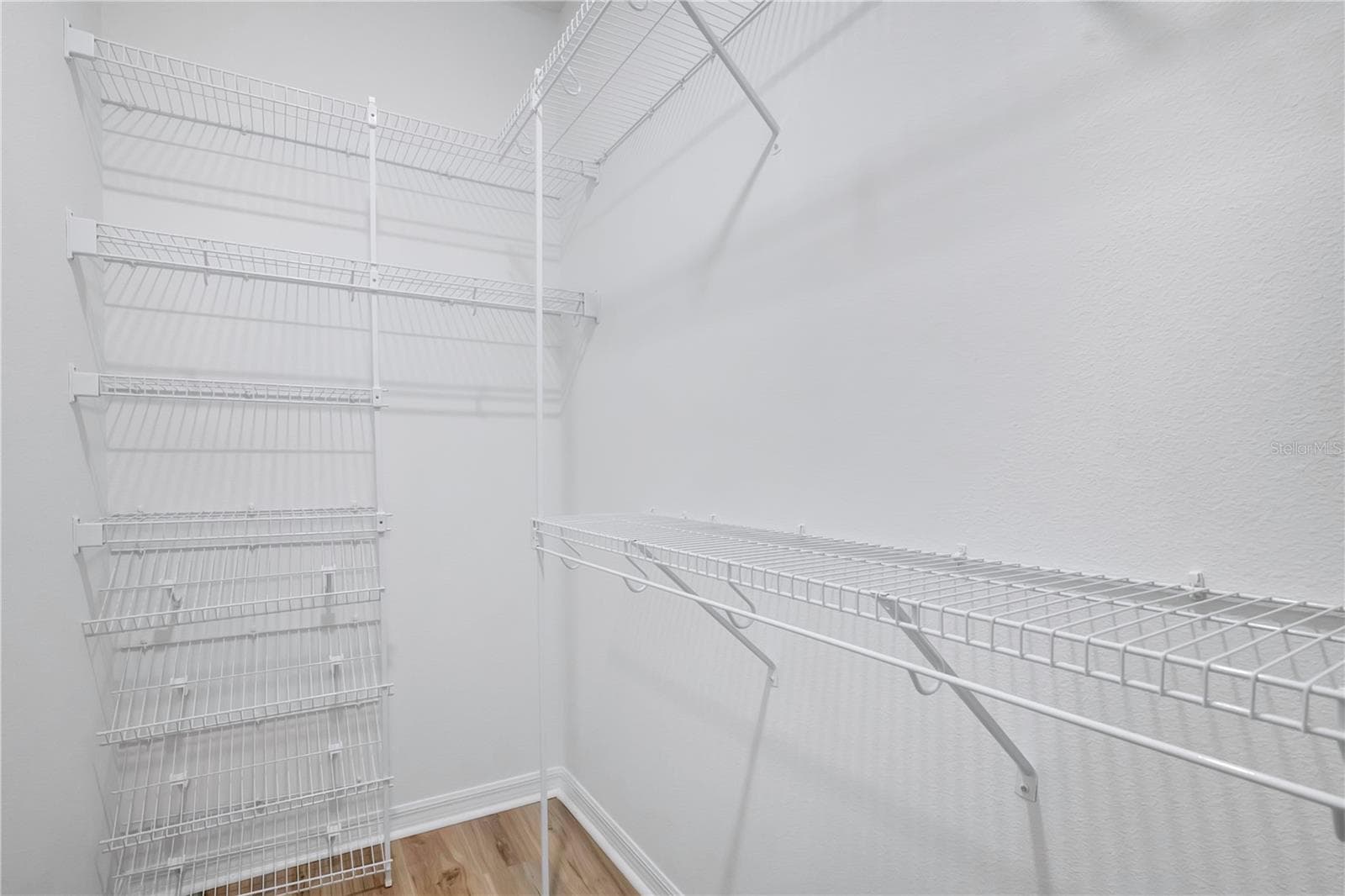 Single Family Residence at 15066 MARBLED GODWIT DR, WINTER GARDEN, photo 23 of 77