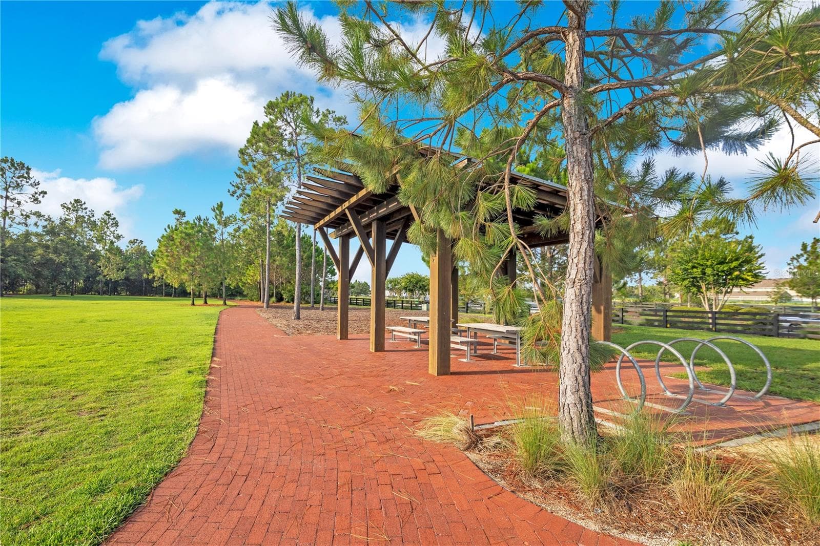 Single Family Residence at 15066 MARBLED GODWIT DR, WINTER GARDEN, photo 47 of 77
