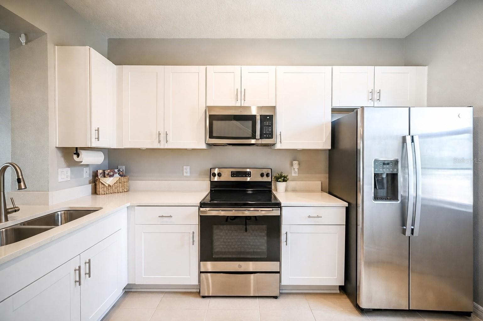 Kitchen - 6130 FAIRMONT LN, PALMETTO