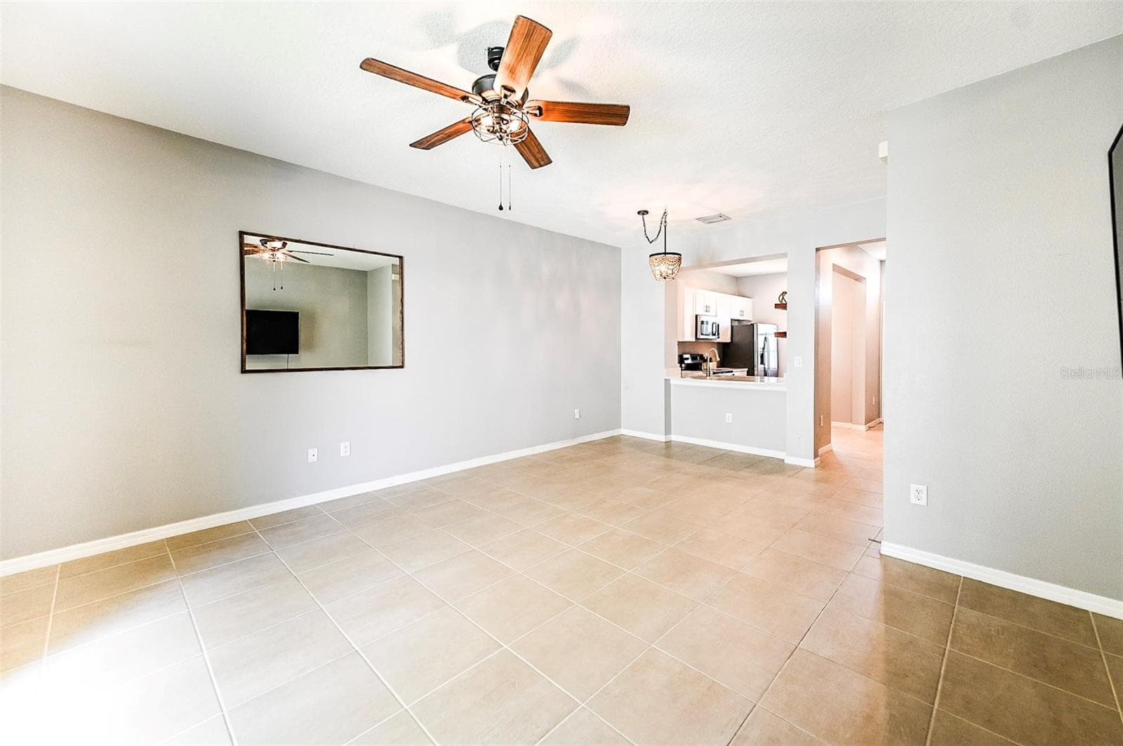 Living Area - 6130 FAIRMONT LN, PALMETTO