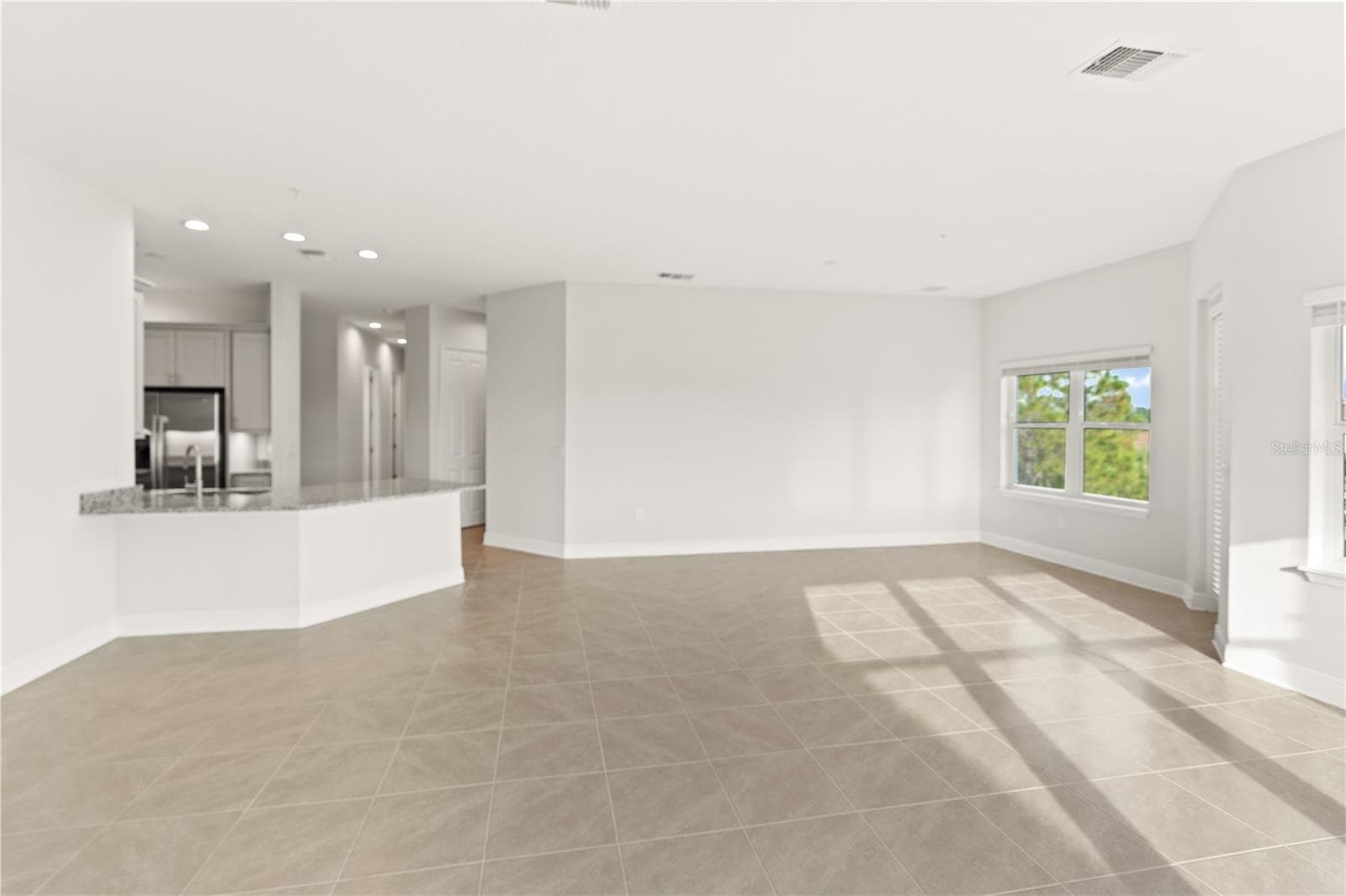 Condominium at 7611 34TH AVE W #301, BRADENTON, photo 12 of 69
