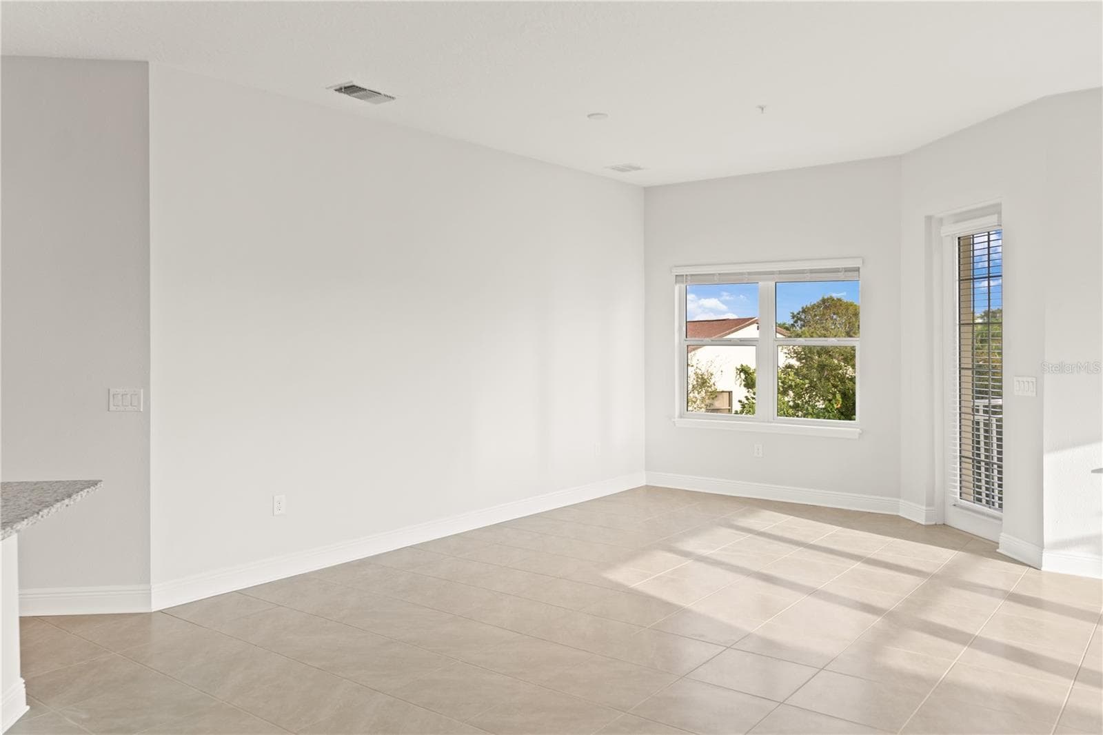 Condominium at 7611 34TH AVE W #301, BRADENTON, photo 13 of 69