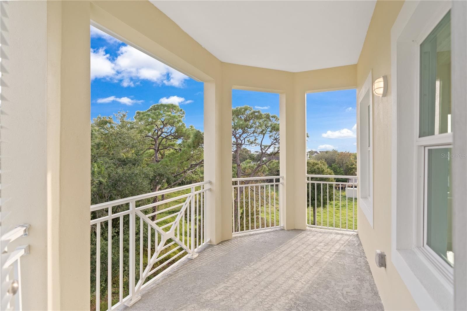 Condominium at 7611 34TH AVE W #301, BRADENTON, photo 14 of 69