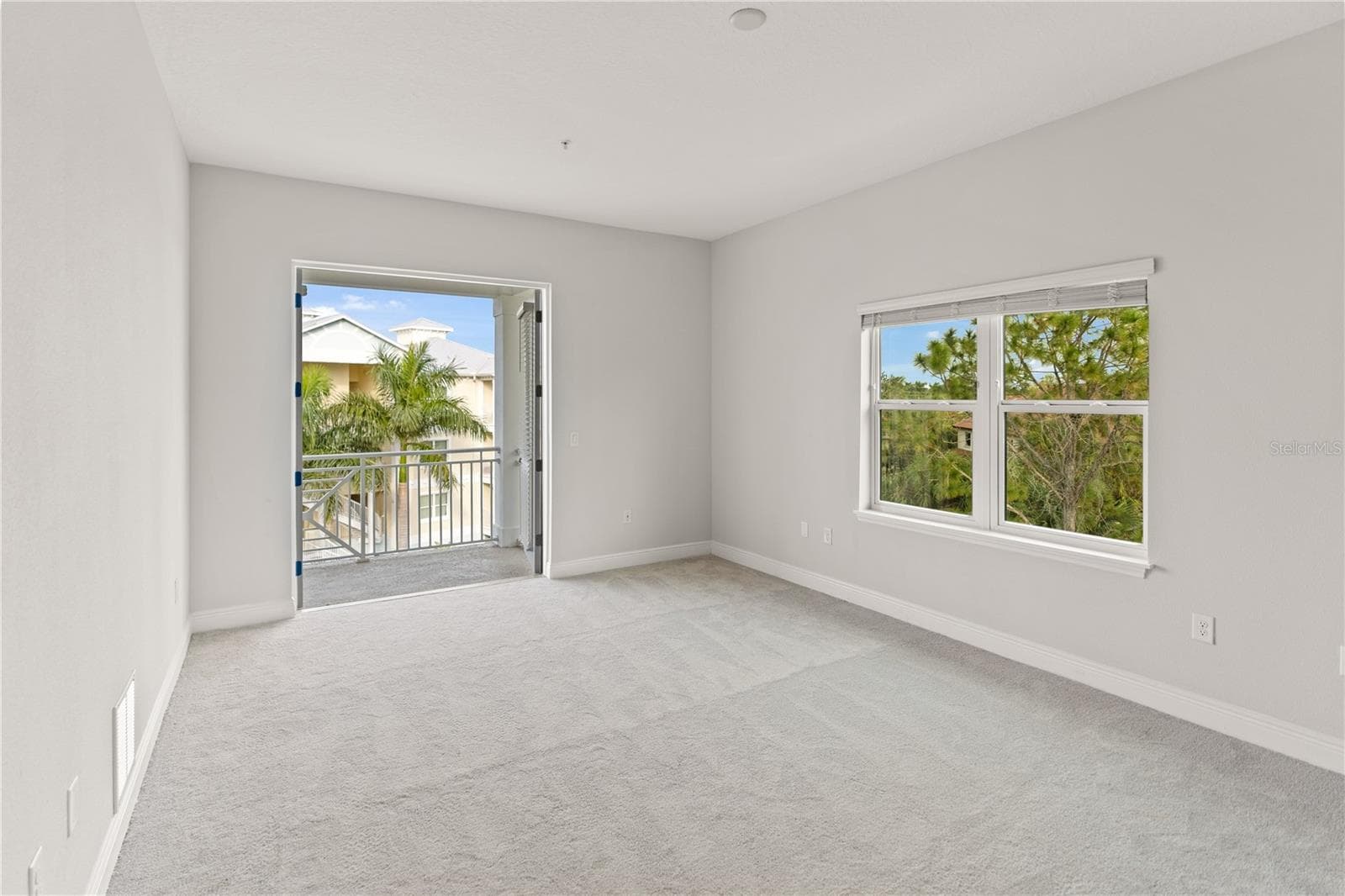 Condominium at 7611 34TH AVE W #301, BRADENTON, photo 25 of 69