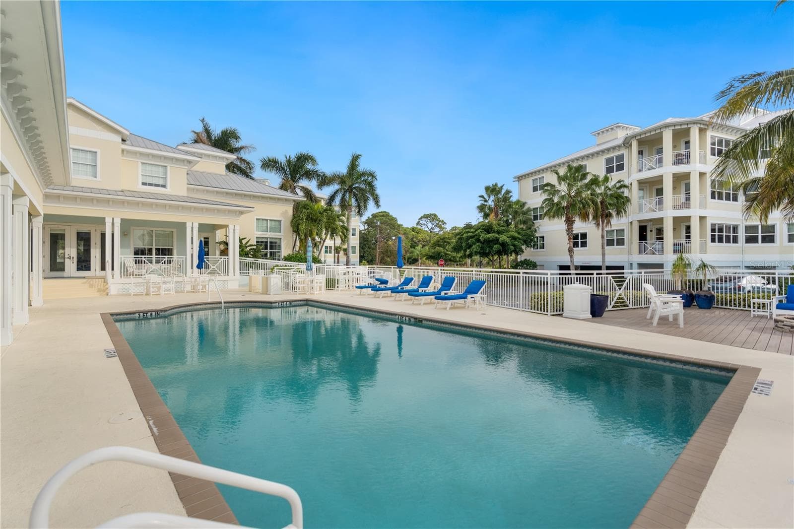 Condominium at 7611 34TH AVE W #301, BRADENTON, photo 55 of 69