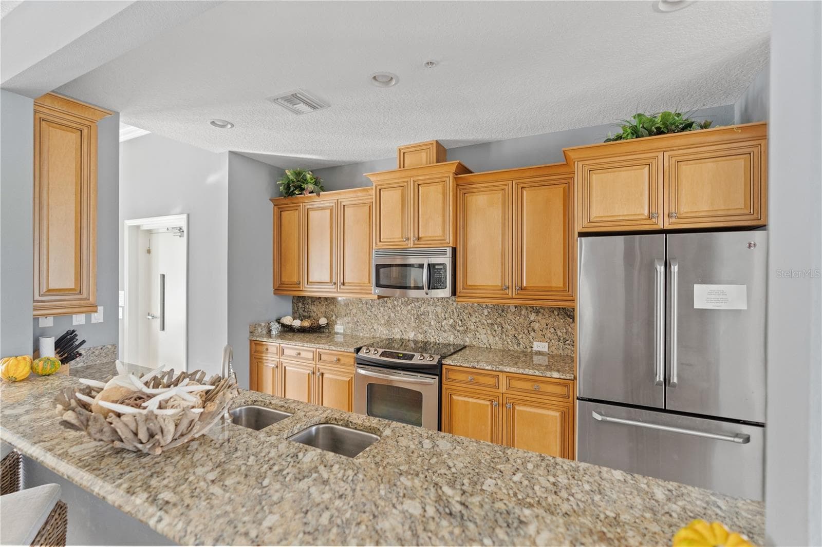 Condominium at 7611 34TH AVE W #301, BRADENTON, photo 65 of 69