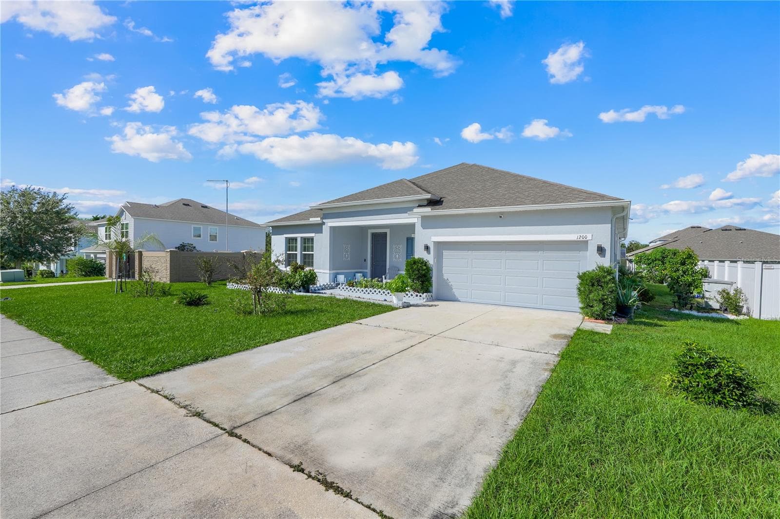 Single Family Residence at 1200 RALPH POE DR, APOPKA, photo 2 of 35