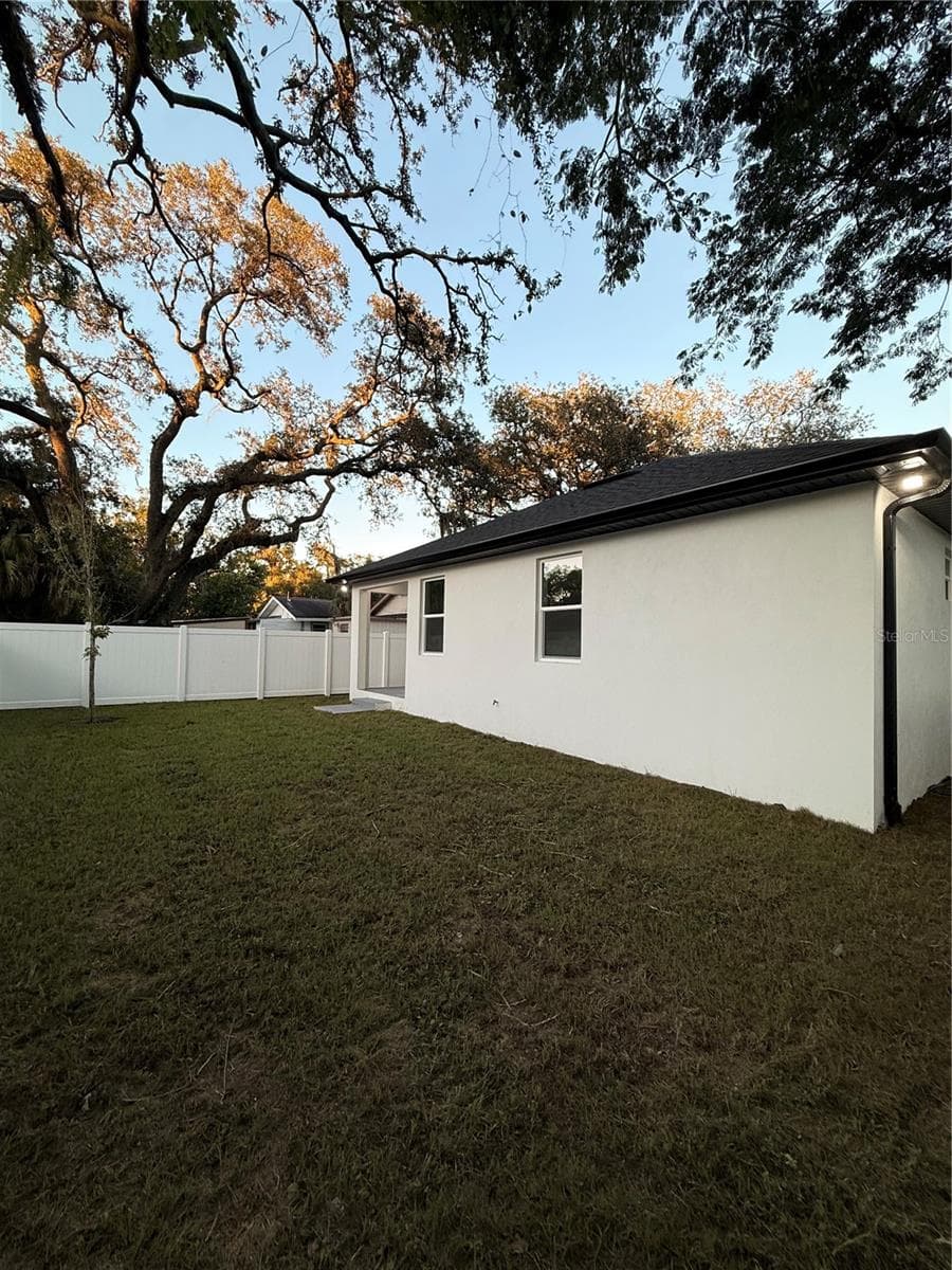 Single Family Residence at 8606 N ALASKA ST, TAMPA, photo 32 of 35