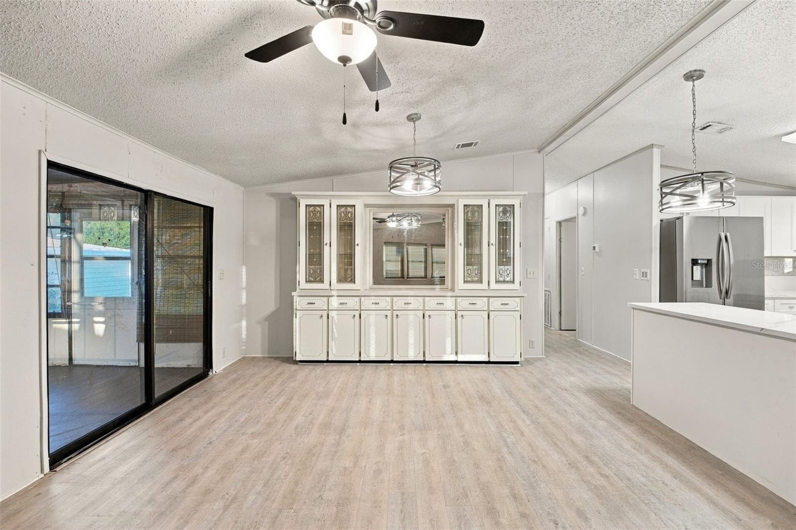 Manufactured Home at 4863 FOXWOOD BLVD, LAKELAND, photo 14 of 42