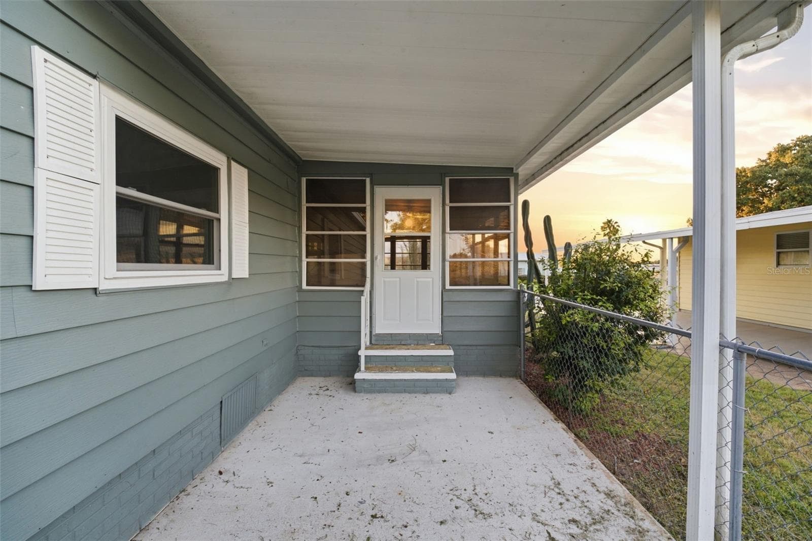 Manufactured Home at 4863 FOXWOOD BLVD, LAKELAND, photo 31 of 42