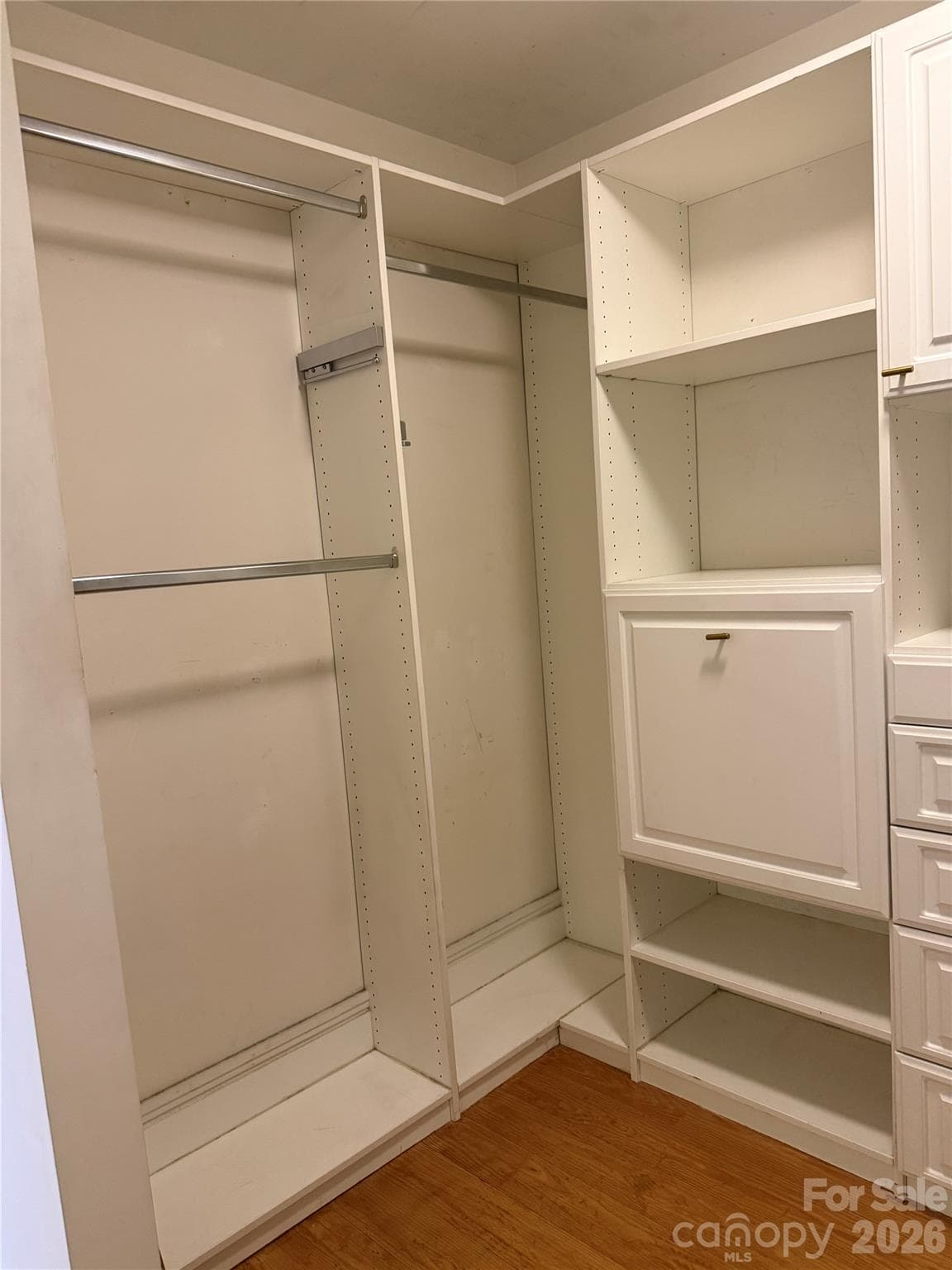 Condominium at 404 Laurel Avenue, Charlotte, photo 32 of 37