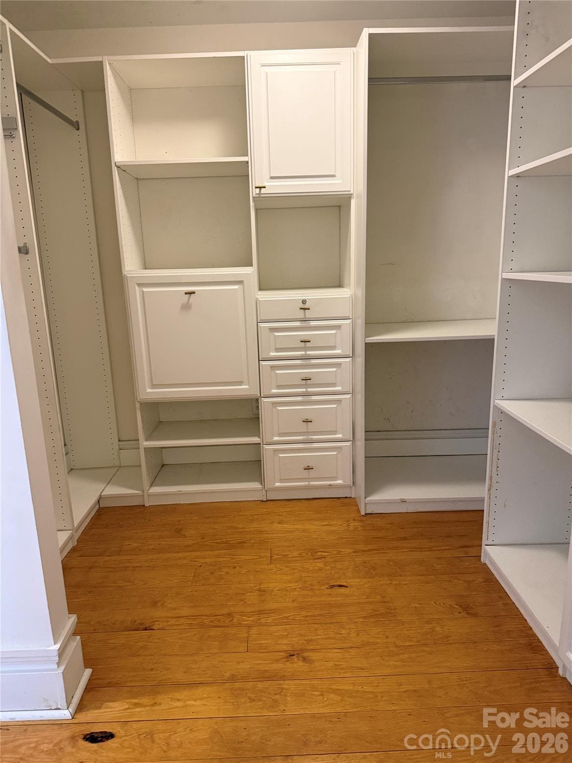 Condominium at 404 Laurel Avenue, Charlotte, photo 34 of 37