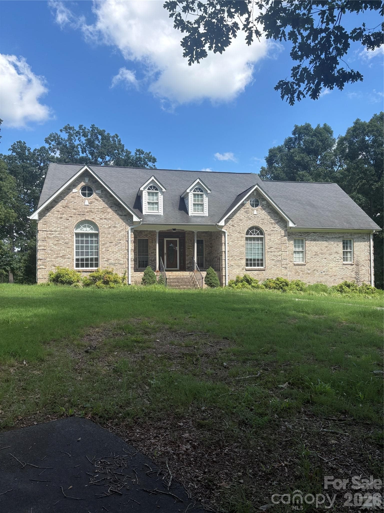 244 Ruth Boulevard