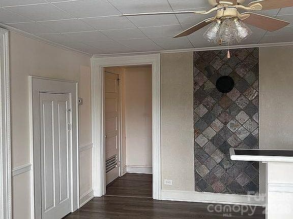 Single Family Residence at 4831 Sulphur Springs Road NE, Hickory, photo 9 of 45