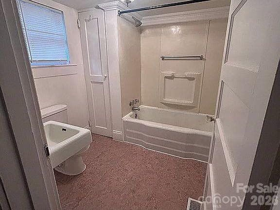 Single Family Residence at 4831 Sulphur Springs Road NE, Hickory, photo 20 of 45