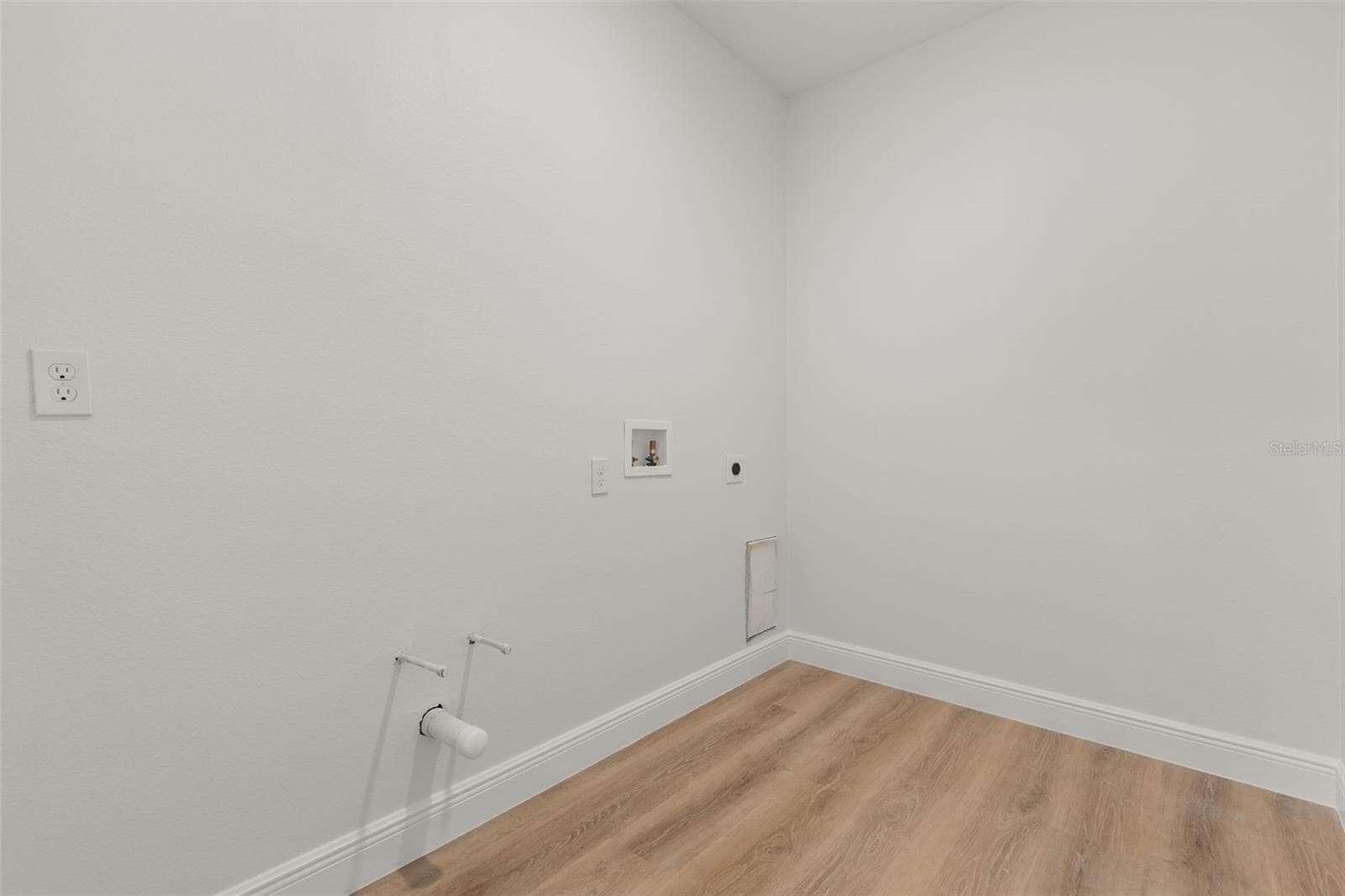 Single Family Residence at 2315 MARLBORO ST, ORLANDO, photo 27 of 47