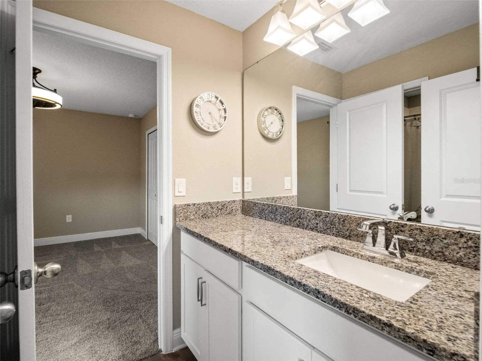 Single Family Residence at 1792 BELLA LAGO DR, CLERMONT, photo 33 of 63