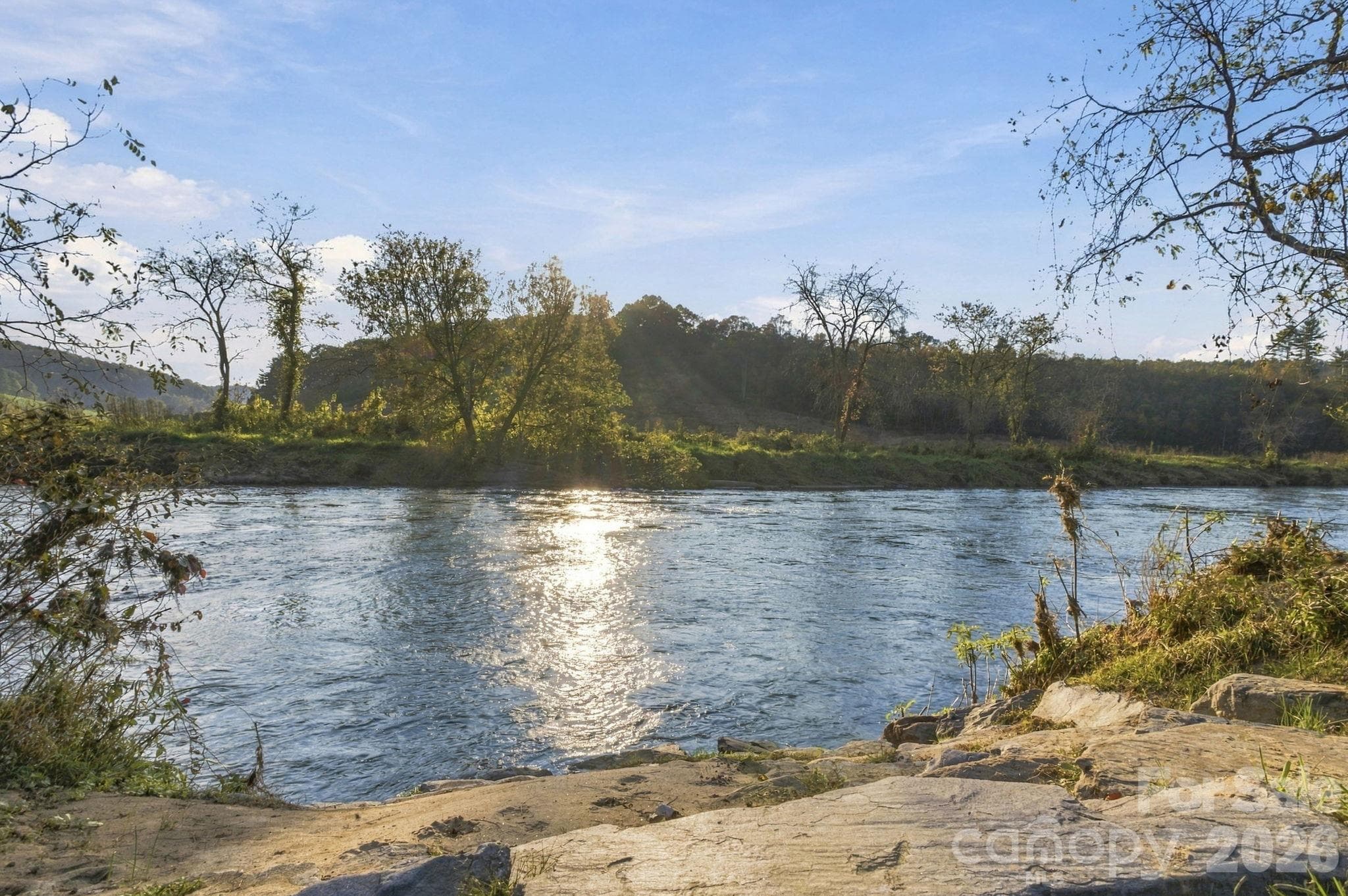 Community access to the New River - 1206 River Stone Drive, Laurel Springs
