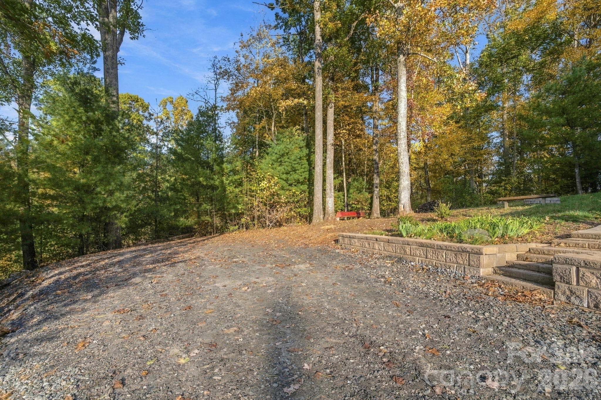 Main driveway with parking - 1206 River Stone Drive, Laurel Springs