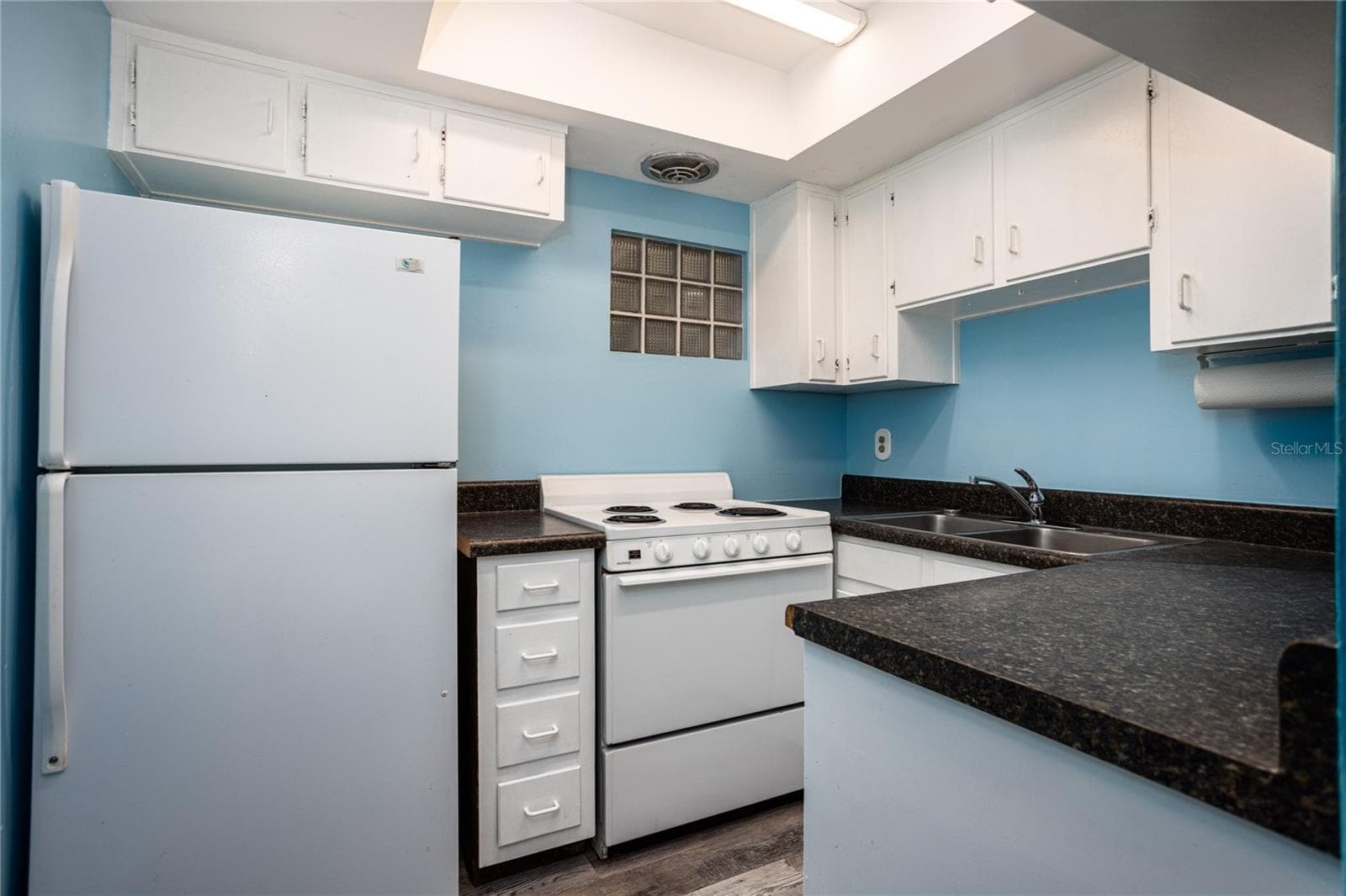 Quadruplex at 213 NE BLVD BLVD #213-215, GAINESVILLE, photo 10 of 47
