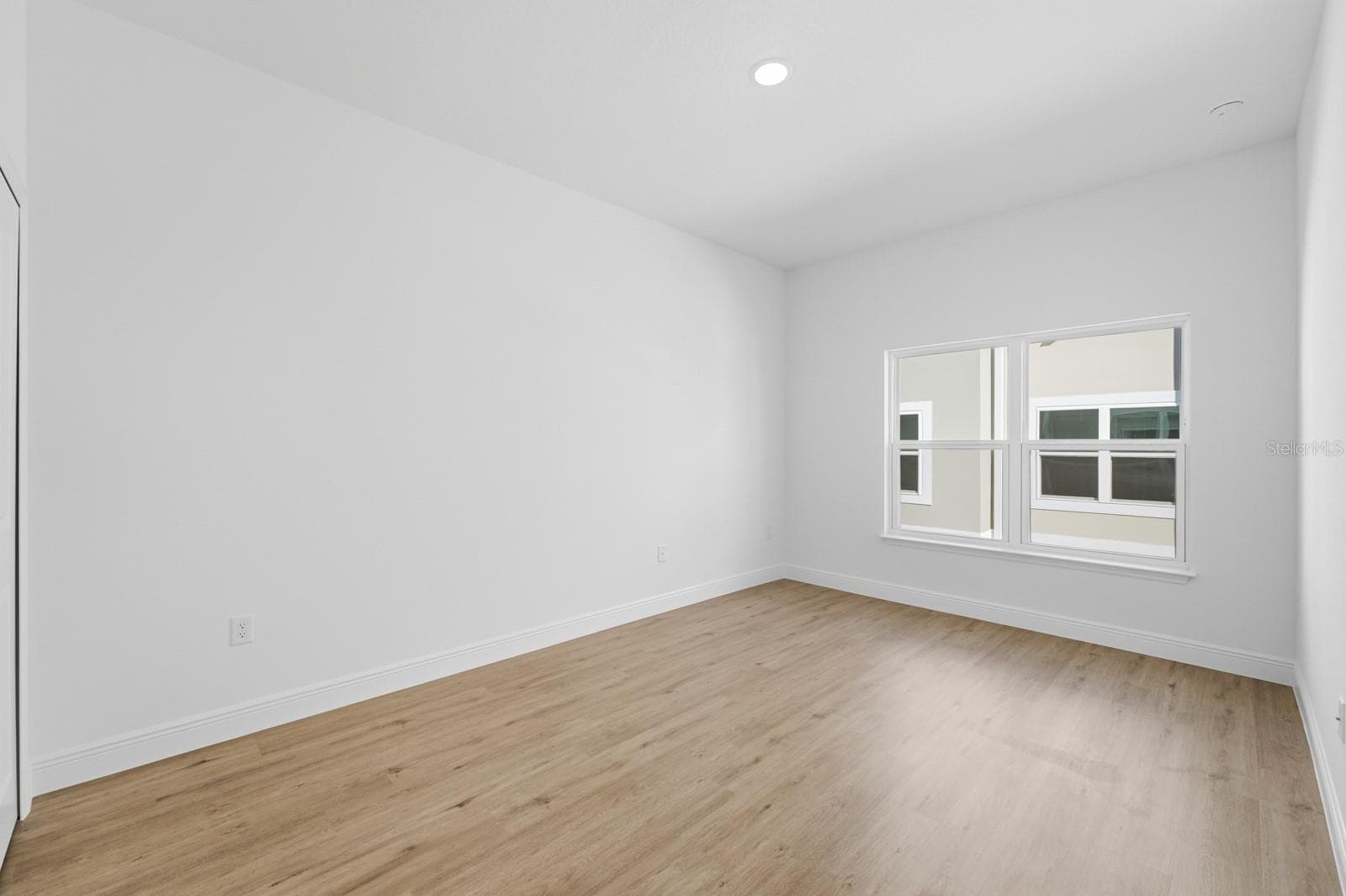 Townhouse at 131 TESSIE LN, SANFORD, photo 16 of 31