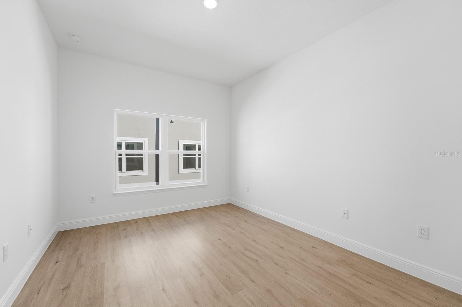 Townhouse at 131 TESSIE LN, SANFORD, photo 20 of 31