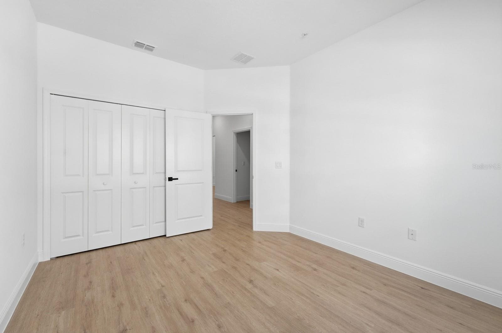 Townhouse at 131 TESSIE LN, SANFORD, photo 21 of 31